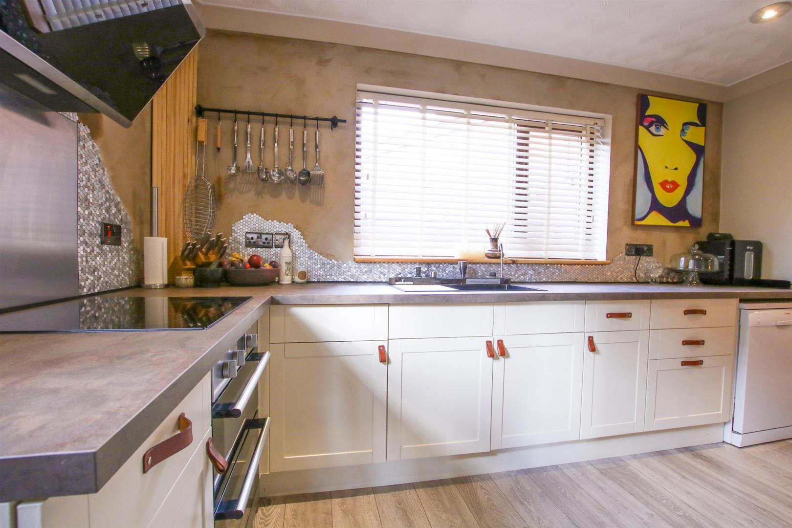 Surrey Close, Framlingham Gallery Image